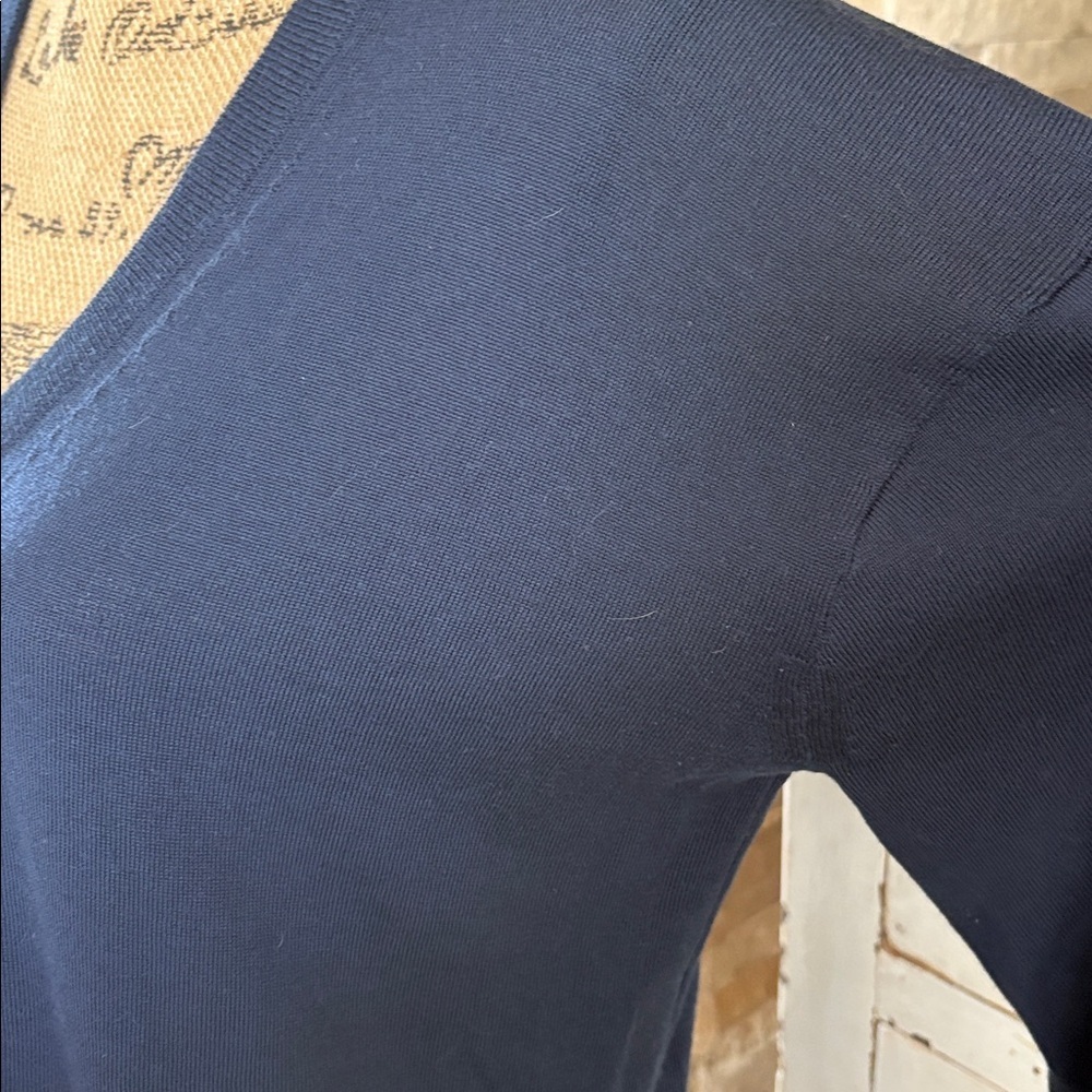 J. Crew 100% merino wool navy blue v-neckline flare sleeve hi lo sweater - Picture 4 of 16